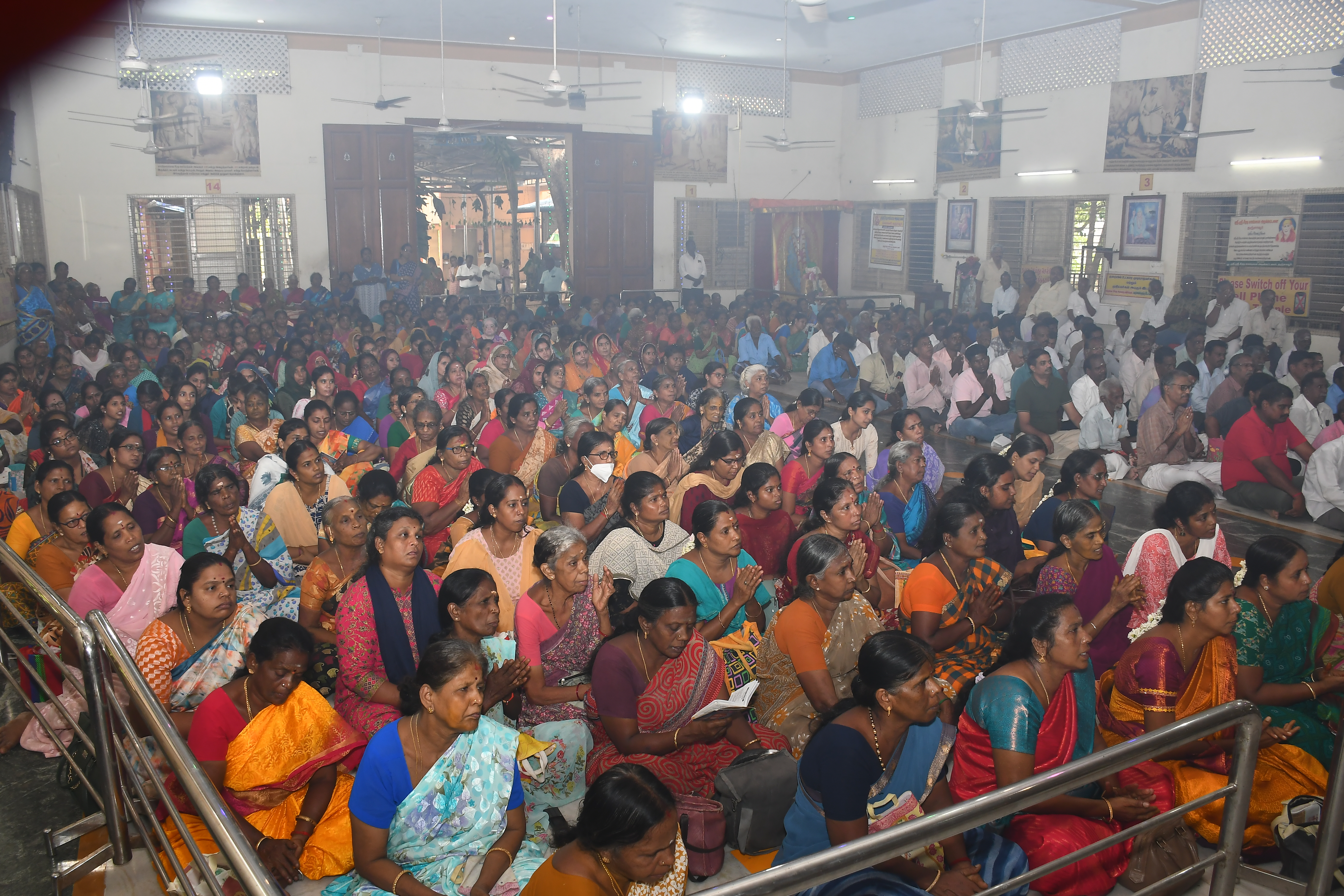 ERROR IN LOADING IMAGE