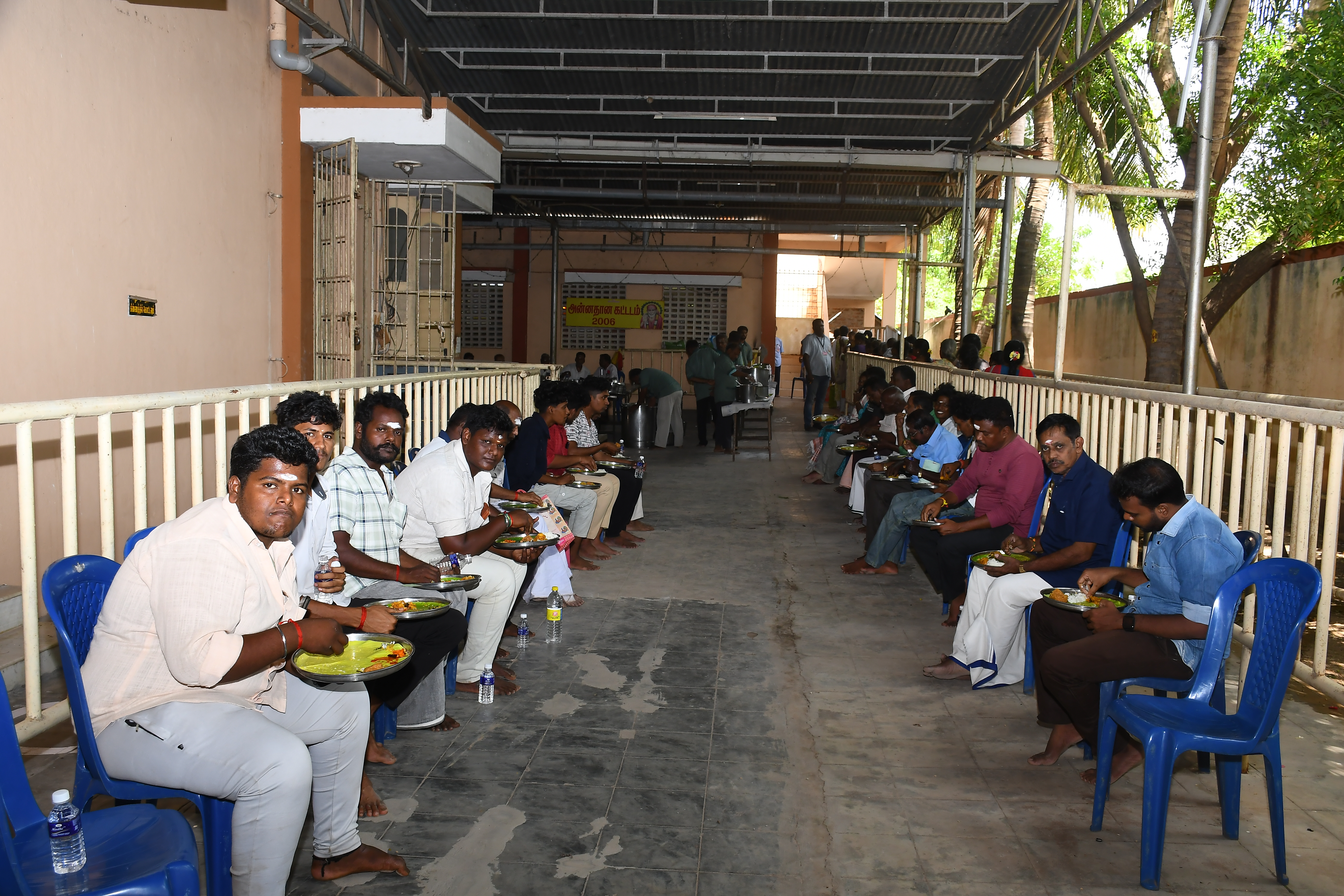 ERROR IN LOADING IMAGE